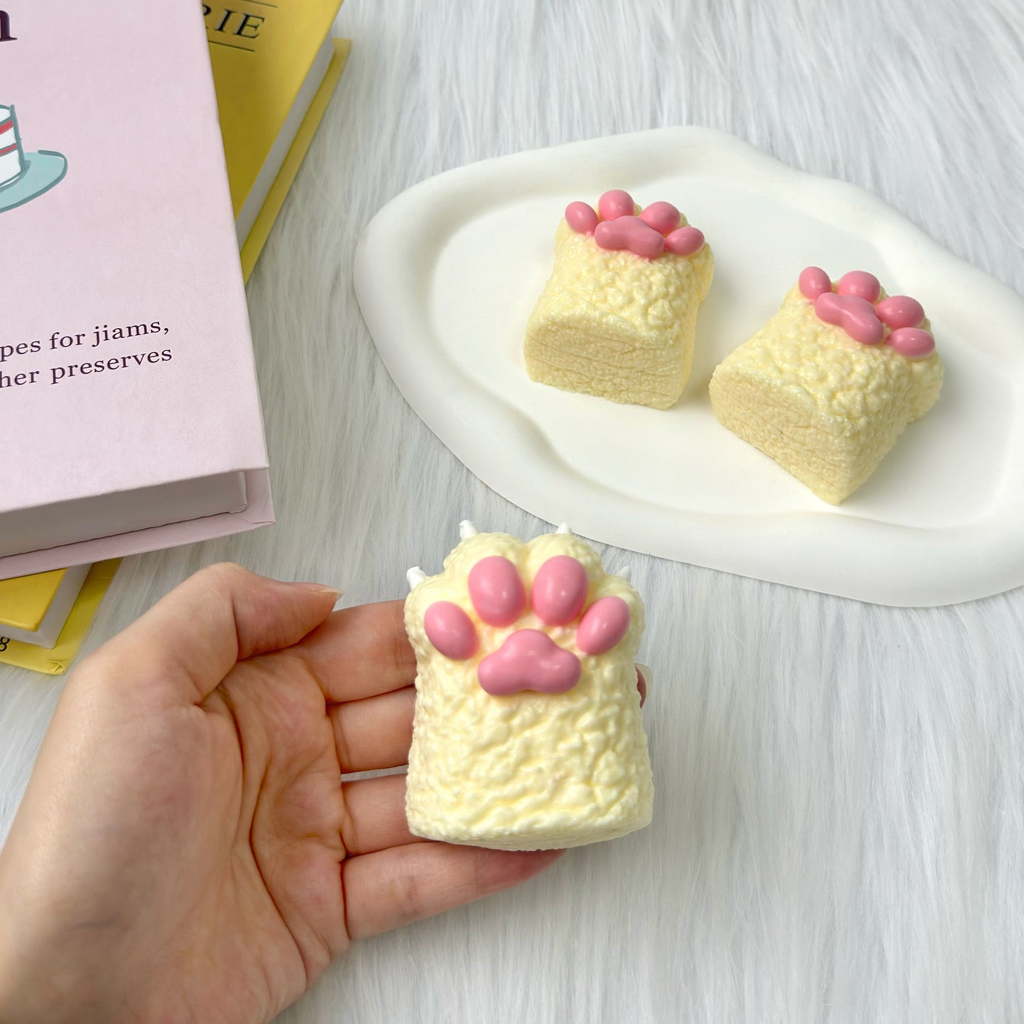 Squishy Cat Paw Relax Squeeze Toy