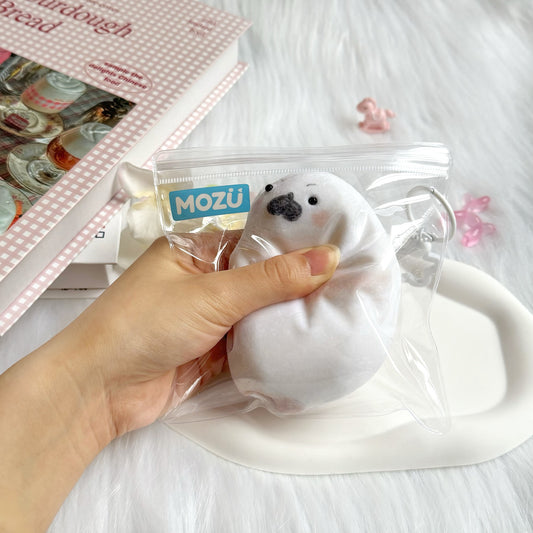 Snowy Seal Squeeze Toy