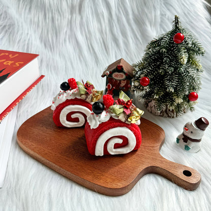 Berry Christmas Roll Squishy Toy