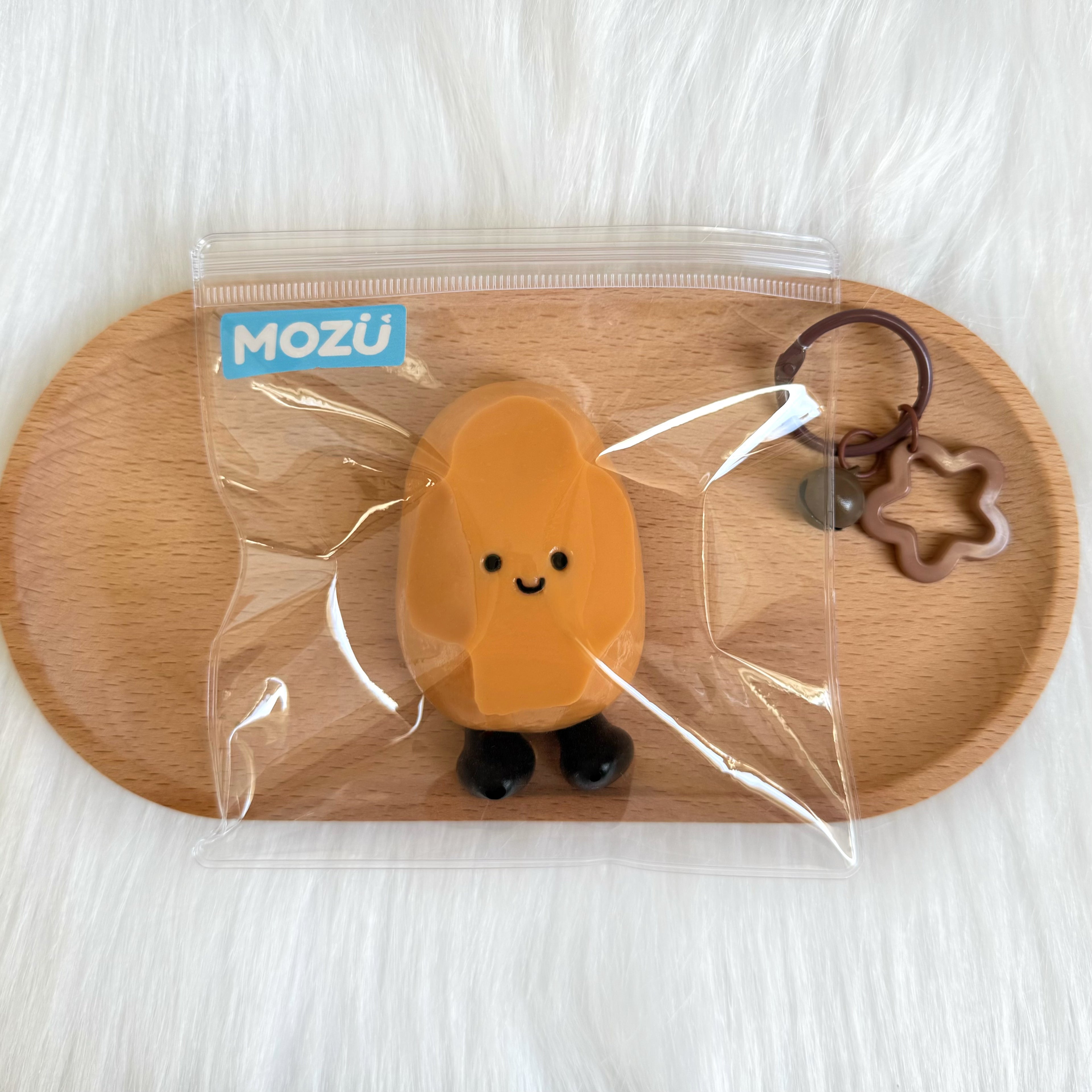 MOZÜ